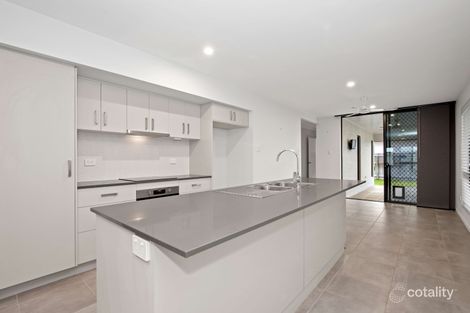 Property photo of 50 Conway Street Mount Low QLD 4818
