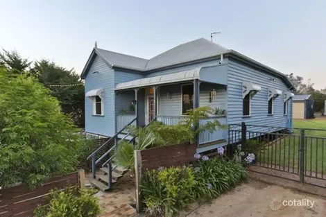 3 Newington St, North Toowoomba, QLD 4350