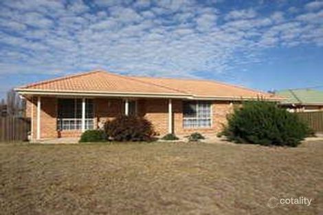 Property photo of 48 Jacqua Avenue Goulburn NSW 2580
