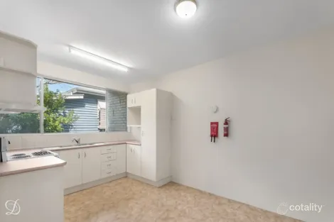 Property photo of 2/111 Glenalva Terrace Enoggera QLD 4051