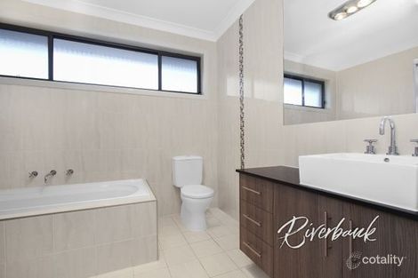 Property photo of 23 Dullai Avenue Pemulwuy NSW 2145