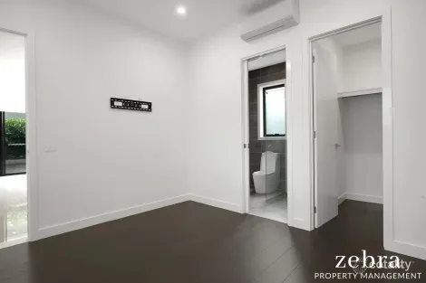 Property photo of 2/542 Bluff Road Hampton VIC 3188
