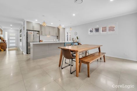 Property photo of 35 Renoir Crescent Forest Lake QLD 4078
