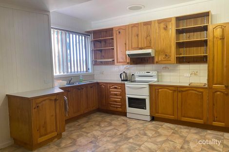 Property photo of 10 Floraville Road Belmont North NSW 2280