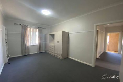 Property photo of 10 Floraville Road Belmont North NSW 2280