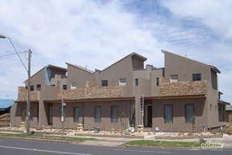 15 Station Rd, Deer Park, VIC 3023