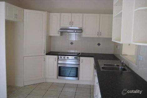 Property photo of 5 Kennett Place Glenfield NSW 2167