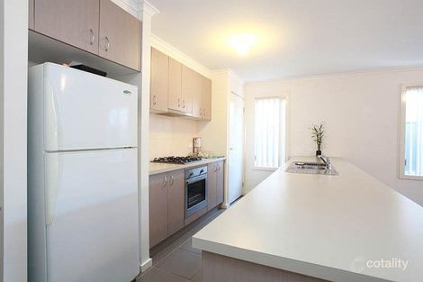 Property photo of 4 Leeds Walkway Derrimut VIC 3026