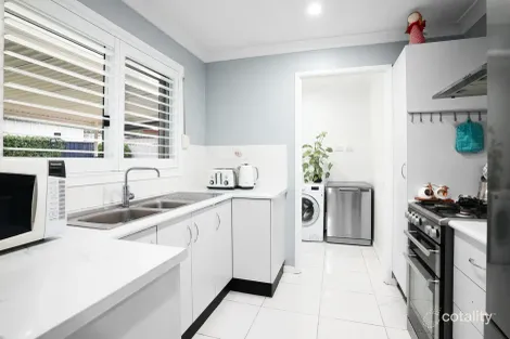 Property photo of 17 Masiku Place Glendenning NSW 2761