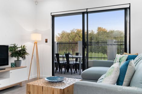 Property photo of 2/23 Green Road Hillarys WA 6025