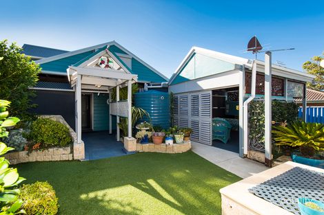 Property photo of 41 Eldora Crescent Falcon WA 6210