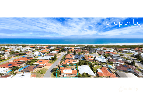 Property photo of 2 Laguna Rise Mullaloo WA 6027
