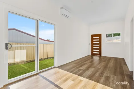 2 Mccabe St, Warilla, NSW 2528