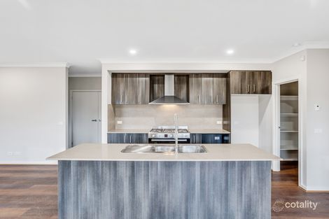 Property photo of 11 Fadaro Street Kalkallo VIC 3064