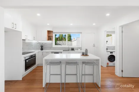 Property photo of 10 Yalambee Avenue Aspendale VIC 3195