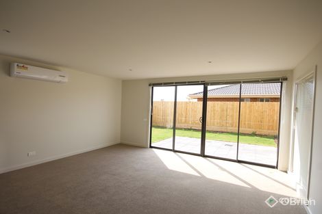 Property photo of 17 Jumbuck Circuit Carrum Downs VIC 3201