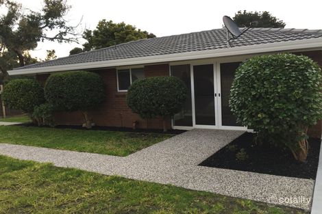 2/21 Lavington St, Inverloch, VIC 3996