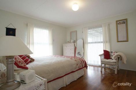 40 Wallaringa St, Surfside, NSW 2536