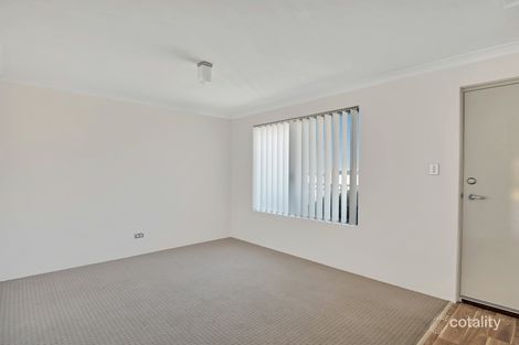 Property photo of 33 Silverline Bend Bertram WA 6167