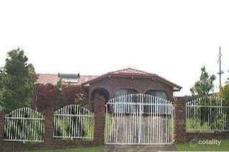 1 Batchworth Rd, Molendinar, QLD 4214