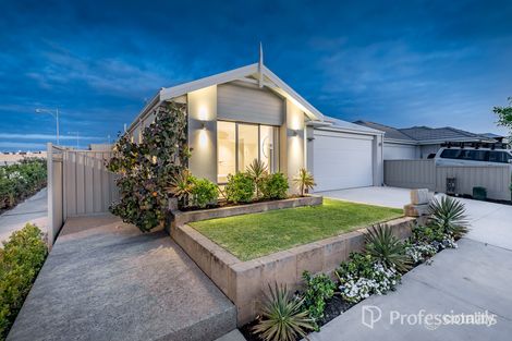 Property photo of 35 Dolphin Drive Alkimos WA 6038