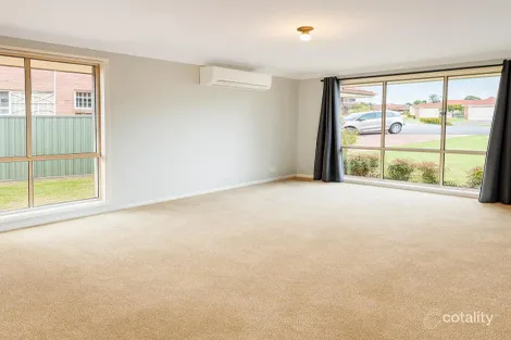 Property photo of 6 Bulli Close Prestons NSW 2170