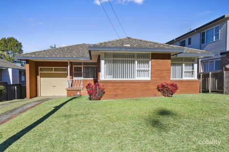 Property photo of 13 Nardoo Crescent Thirroul NSW 2515