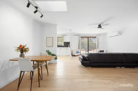 Property photo of 13/9 Durling Place Kelmscott WA 6111