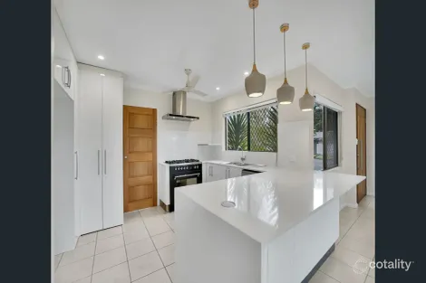 Property photo of 11 Hadrian Avenue Mooroobool QLD 4870