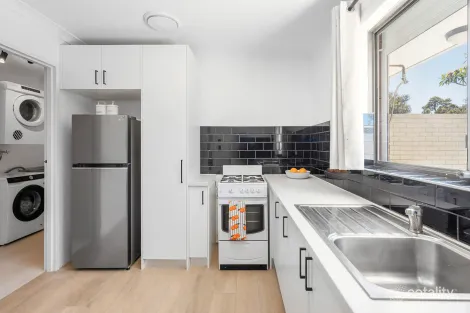 Property photo of 13/9 Durling Place Kelmscott WA 6111