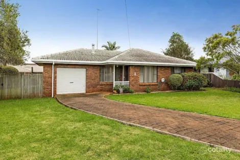 3 Cabarita Cres, Glenvale, QLD 4350