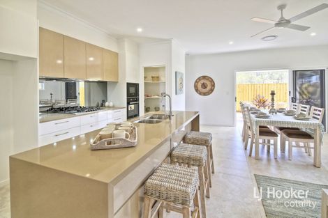 4 Houston St, Spring Mountain, QLD 4300