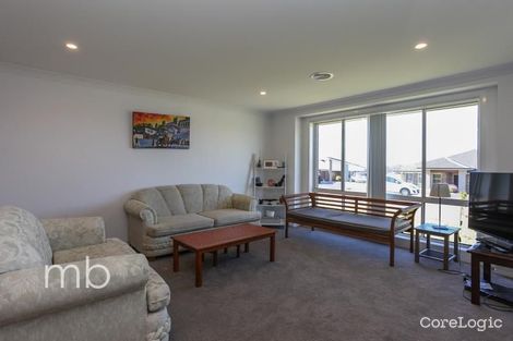 Property photo of 14A Dimboola Way Orange NSW 2800