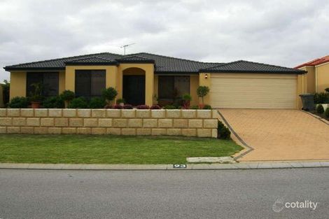 93 Manchester Dr, Hocking, WA 6065