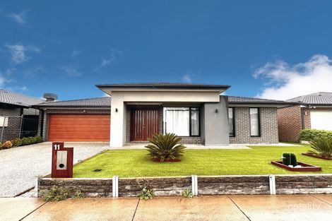 11 Macarthur Way, Mickleham, VIC 3064