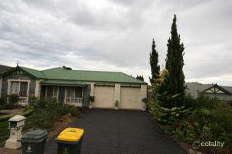 20 Barnes Cres, Woodcroft, SA 5162