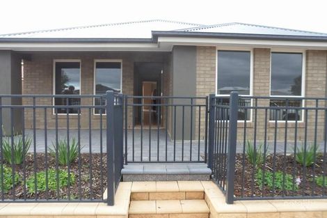 Property photo of 179 Newton Boulevard Munno Para SA 5115