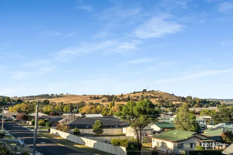 Property photo of 5 Oliver Street Blayney NSW 2799
