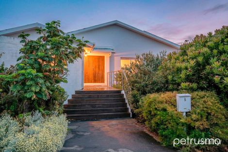 Property photo of 5 Flowerpot Crescent Blackmans Bay TAS 7052
