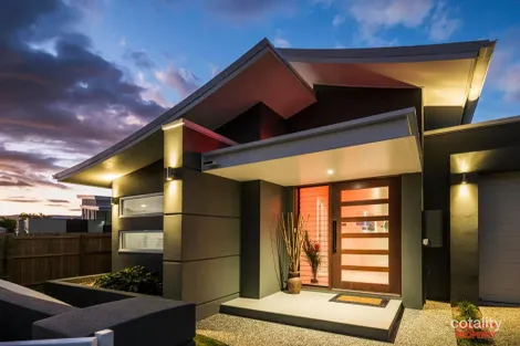 Property photo of 14 Marina Quay Trinity Park QLD 4879