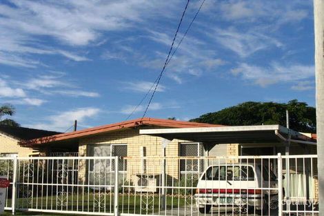 Property photo of 4 Goorawin Street Runaway Bay QLD 4216