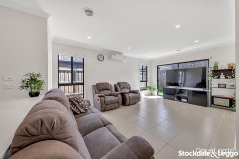 Property photo of 4 Cohen Avenue Tarneit VIC 3029