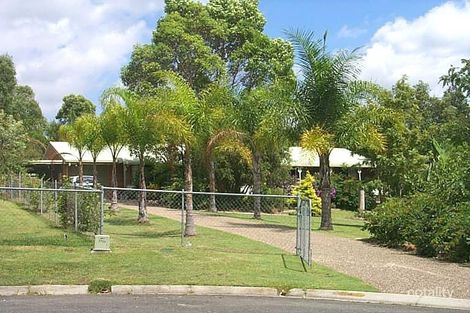 Property photo of 4 Kentucky Crescent Oxenford QLD 4210