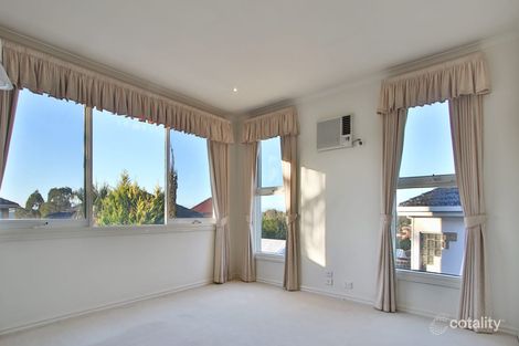 Property photo of 64 Taparoo Road Templestowe VIC 3106