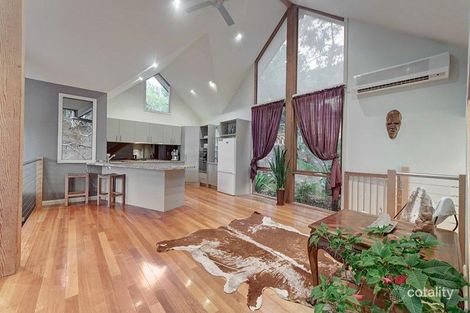 Property photo of 11 Ropley Grange Upwey VIC 3158