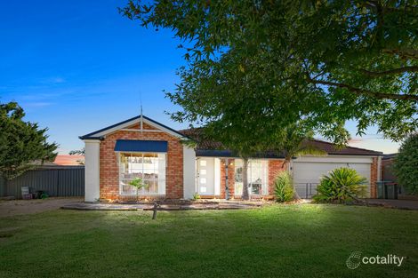 Property photo of 5 Hindmarsh Drive Manor Lakes VIC 3024