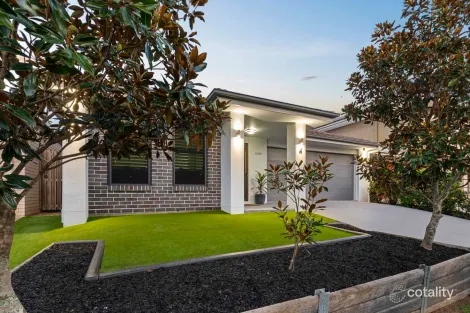 4 Comet Cct, Warner, QLD 4500