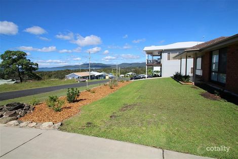 3 Wallaroo St, Coomba Park, NSW 2428