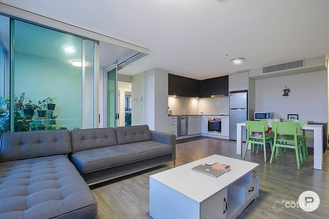Property photo of 701/18 Thorn Street Kangaroo Point QLD 4169