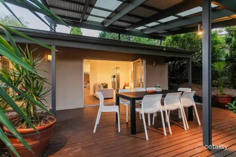 Property photo of 50 Tania Drive Aberfoyle Park SA 5159